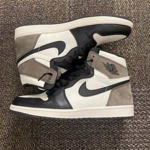 Jordan 1 Mocha [RETRO]